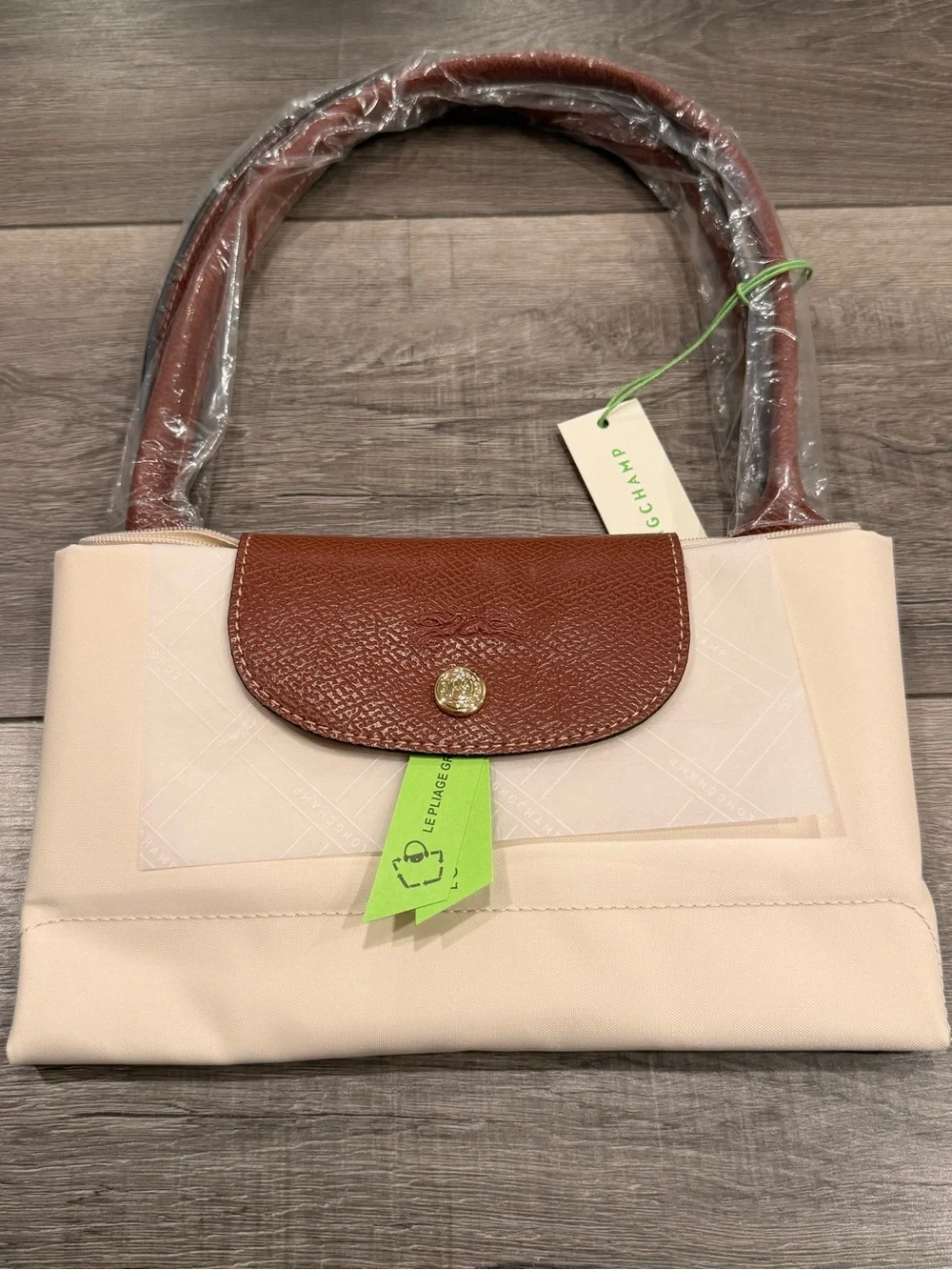 Longchamp Le Pliage cream/Brown/gold zipper tote bag #longchamp #tote Size large